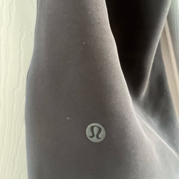 2 pairs Lululemon work or travel pants. Size 12 - Picture 9 of 12